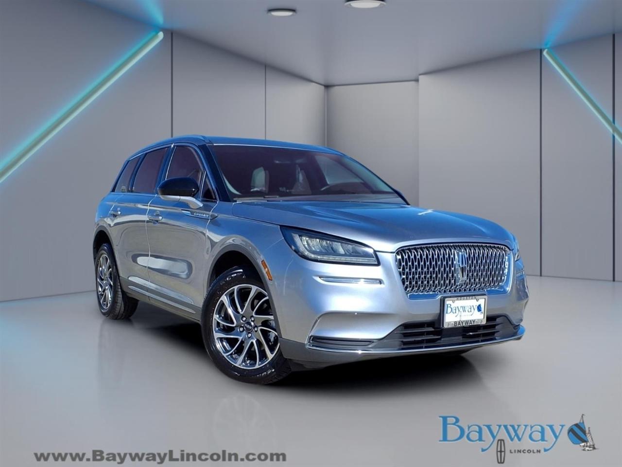 Lincoln Corsair Base 2022