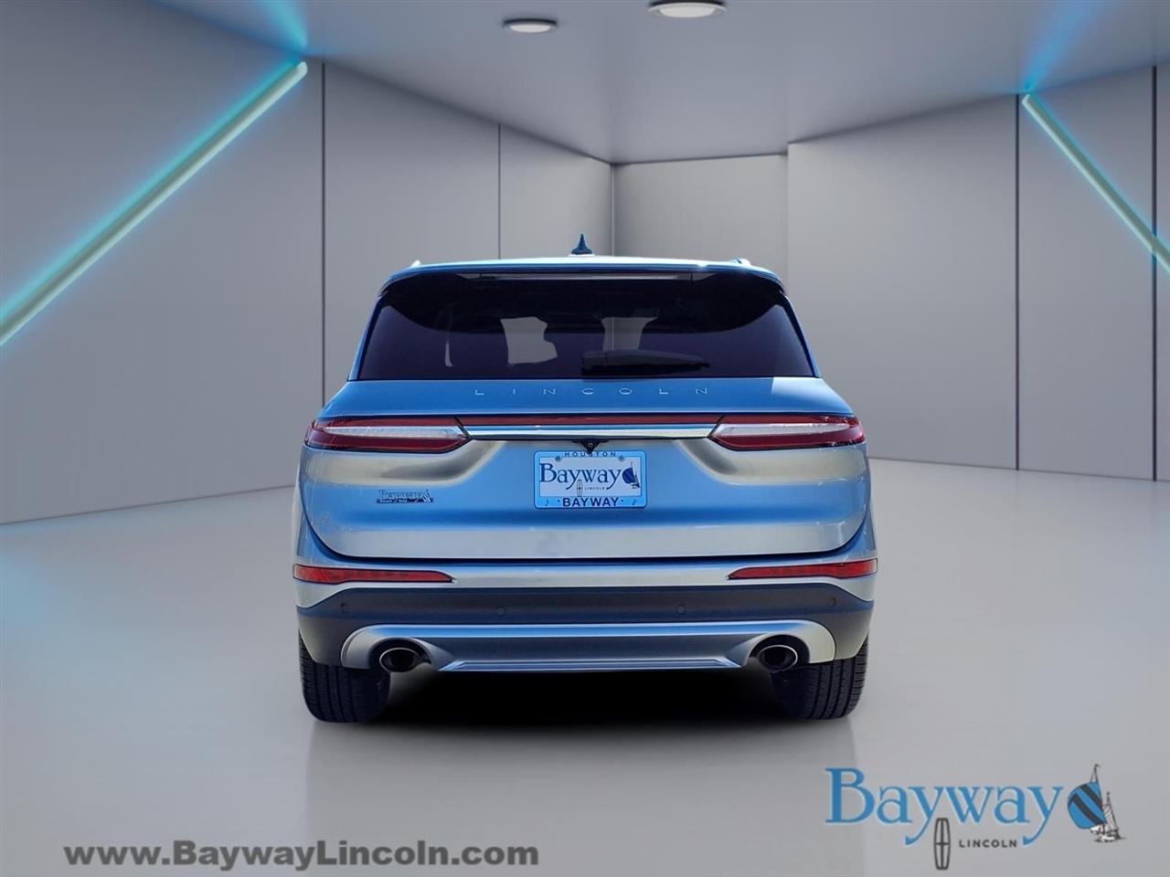 Lincoln Corsair Base 2022