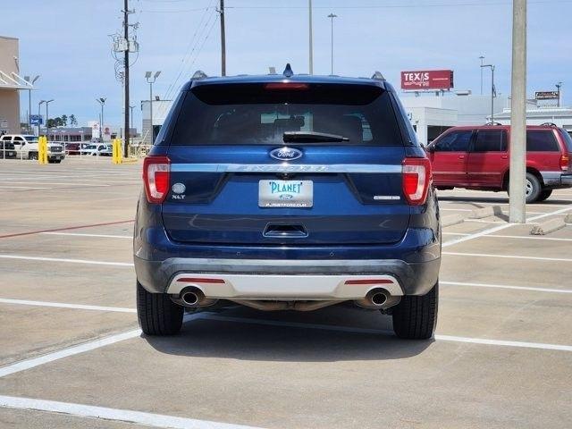 Ford Explorer XLT FWD 2016