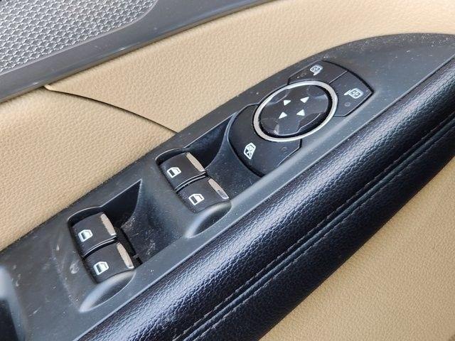 Ford Explorer XLT FWD 2016