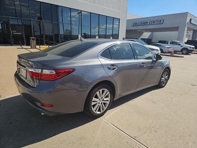 Lexus ES 350 Sedan 2014