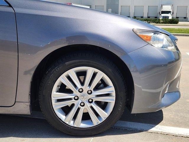 Lexus ES 350 Sedan 2014