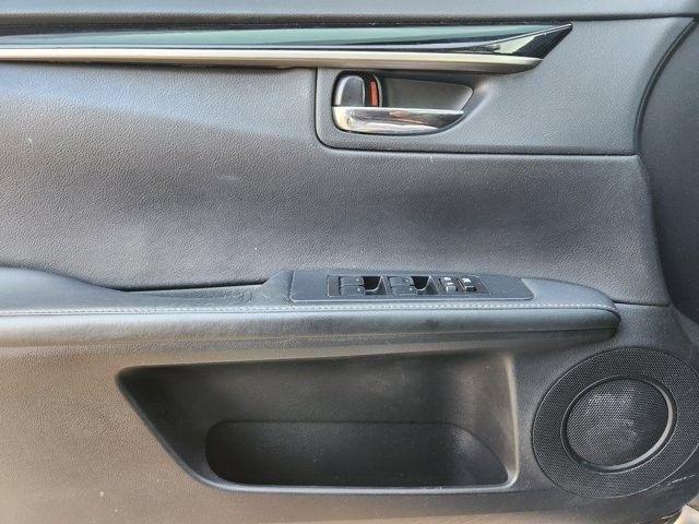 Lexus ES 350 Sedan 2014