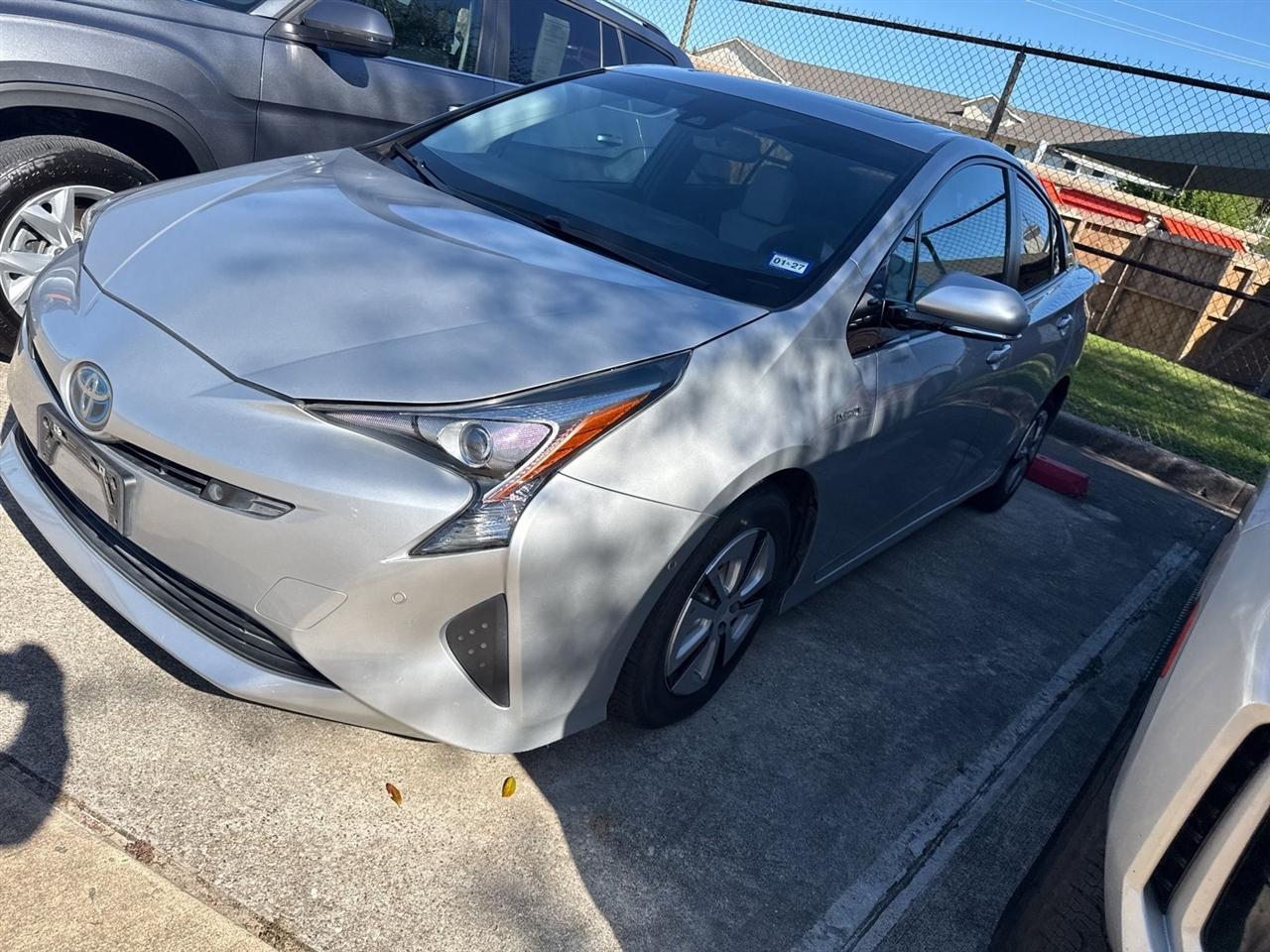 Toyota Prius Two Eco 2017