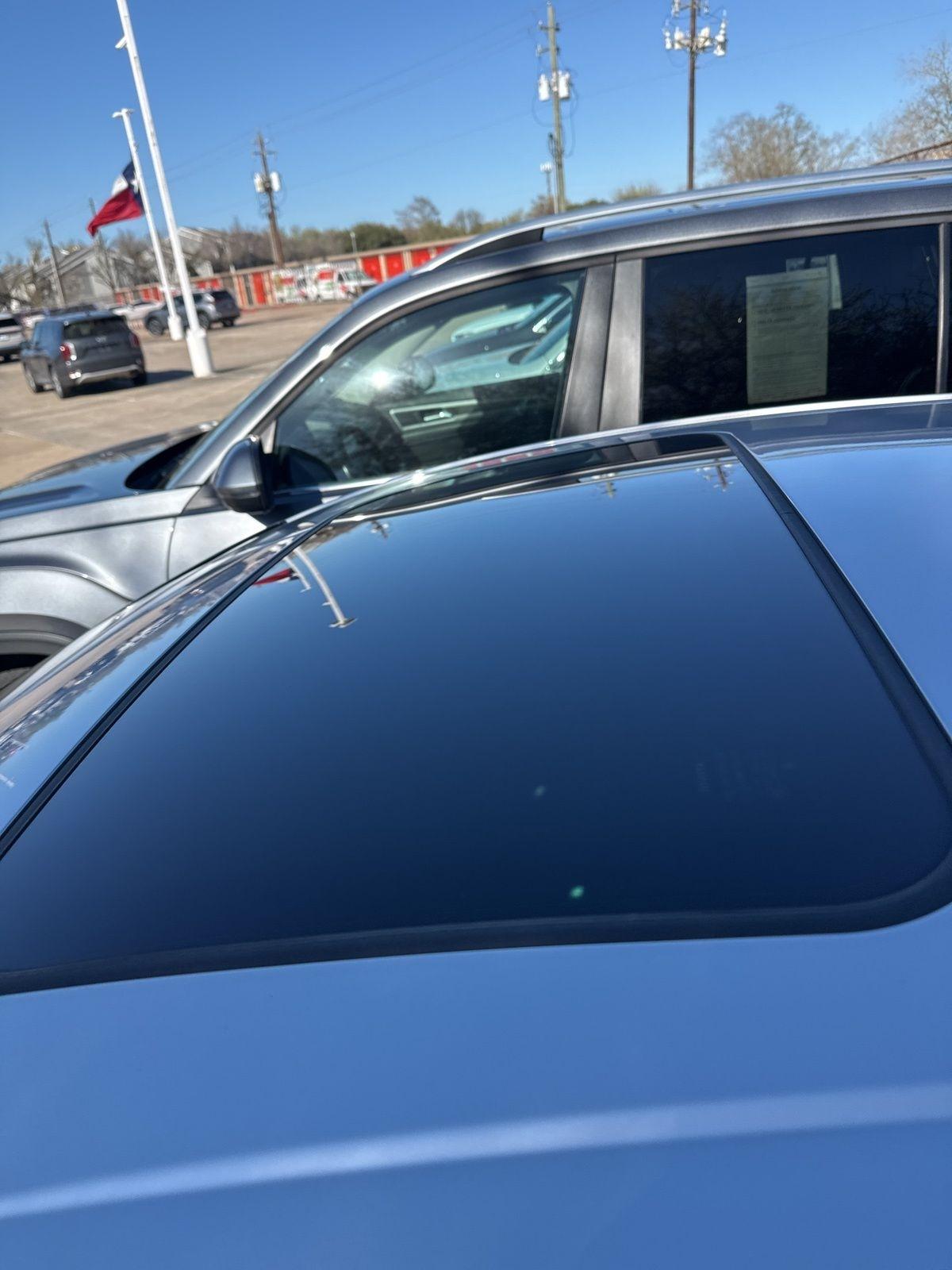 Toyota Prius Two Eco 2017