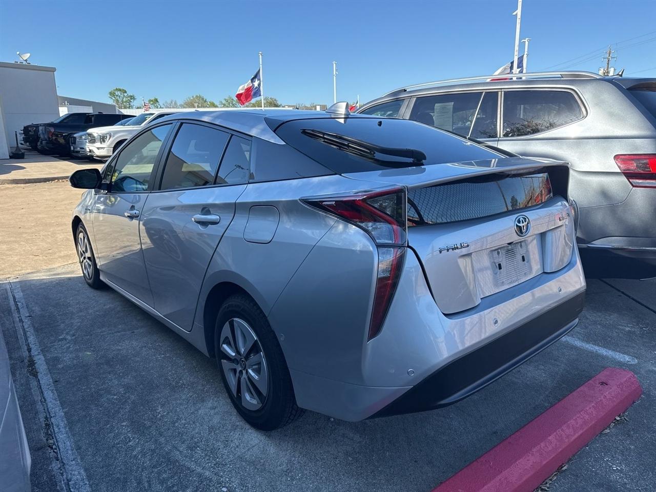 Toyota Prius Two Eco 2017