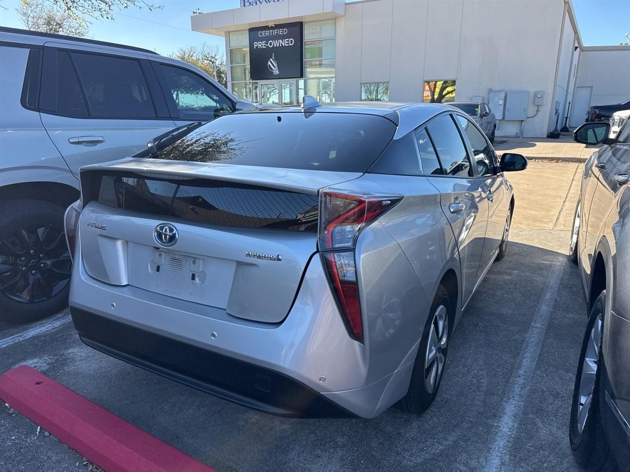 Toyota Prius Two Eco 2017