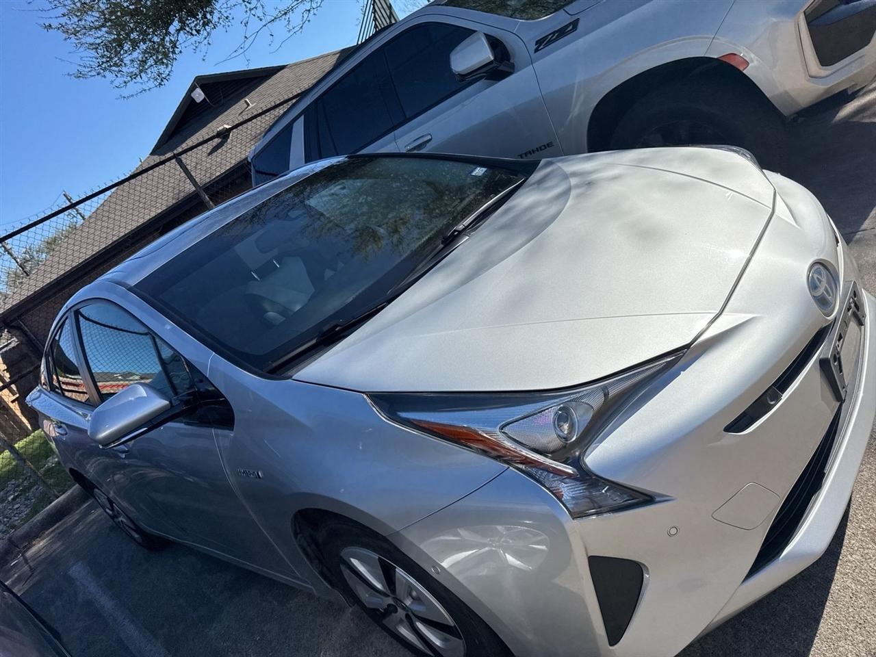 Toyota Prius Two Eco 2017