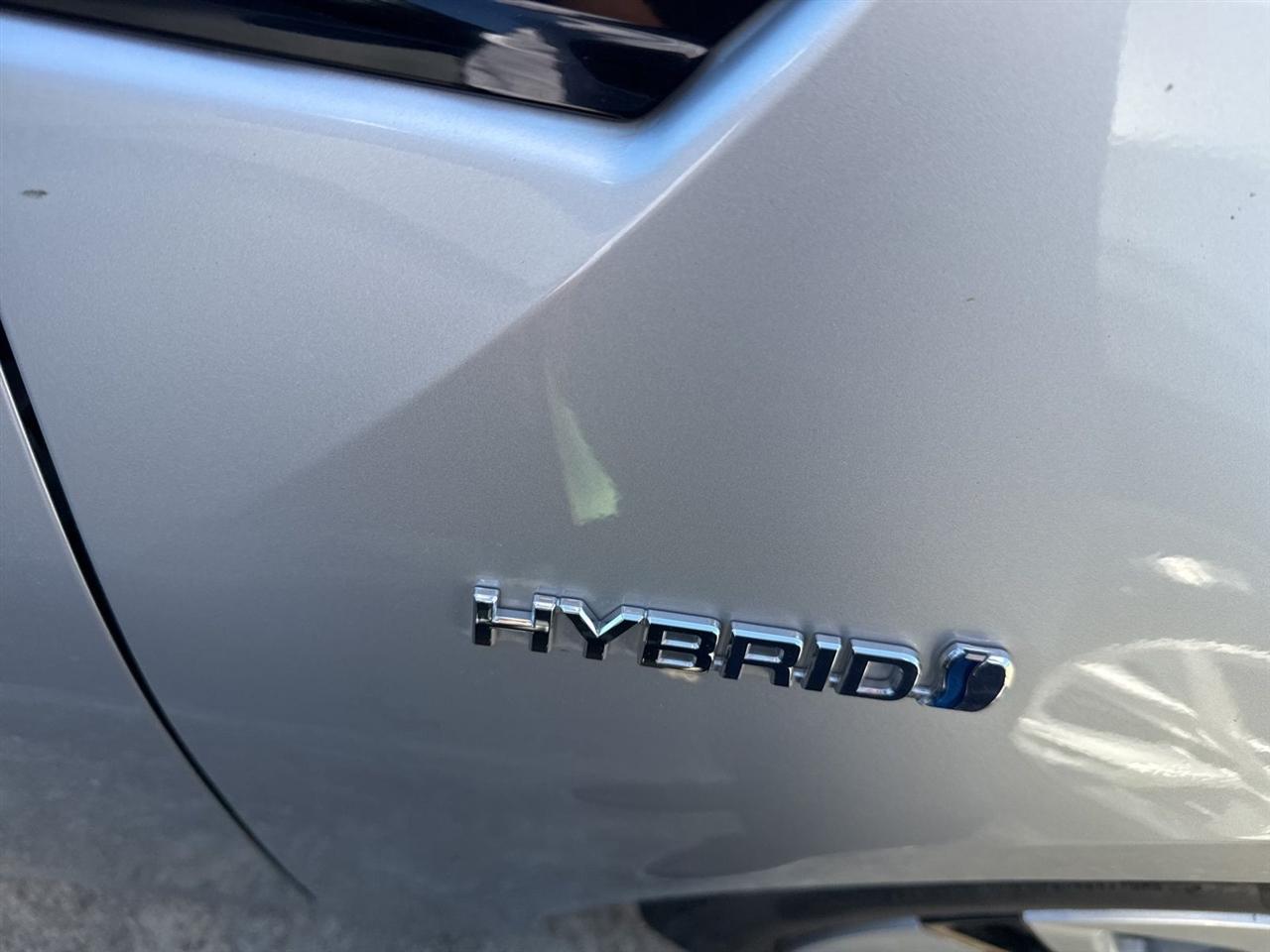 Toyota Prius Two Eco 2017