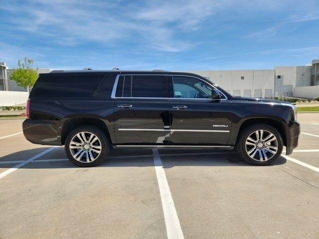 GMC Yukon XL Denali 4WD 2019