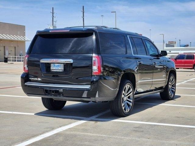 GMC Yukon XL Denali 4WD 2019