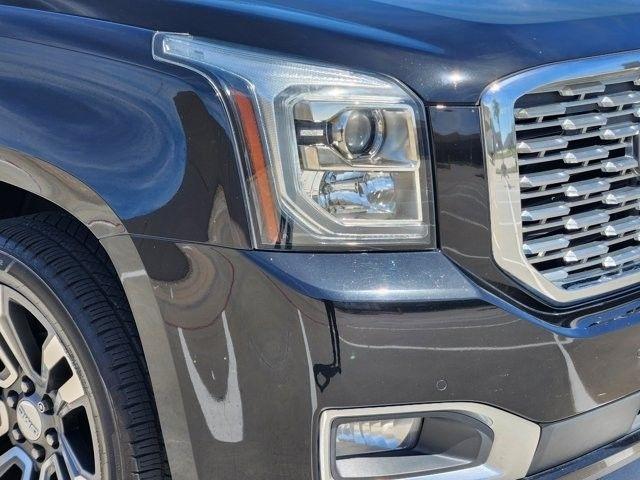 GMC Yukon XL Denali 4WD 2019