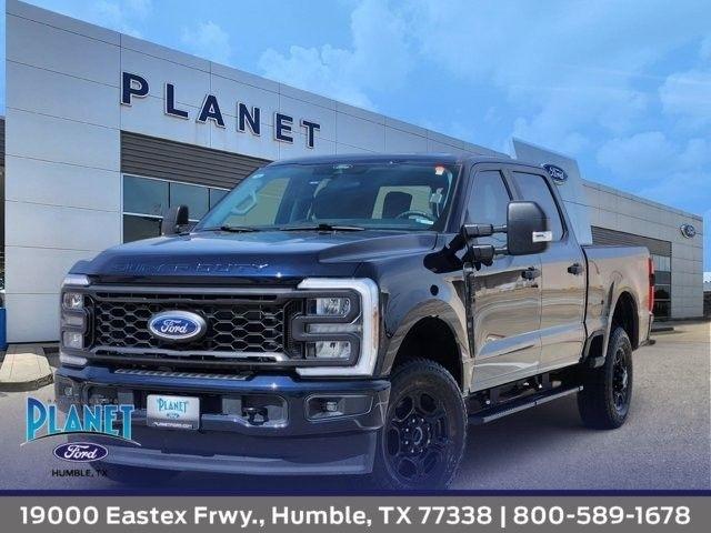 Ford F-250 SD XL Crew Cab 4WD 2024
