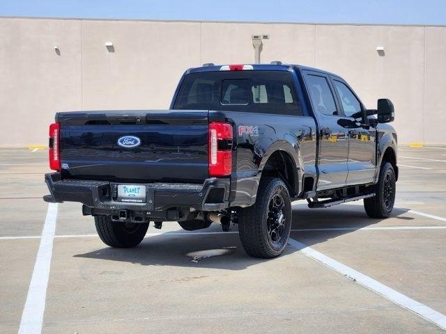 Ford F-250 SD XL Crew Cab 4WD 2024