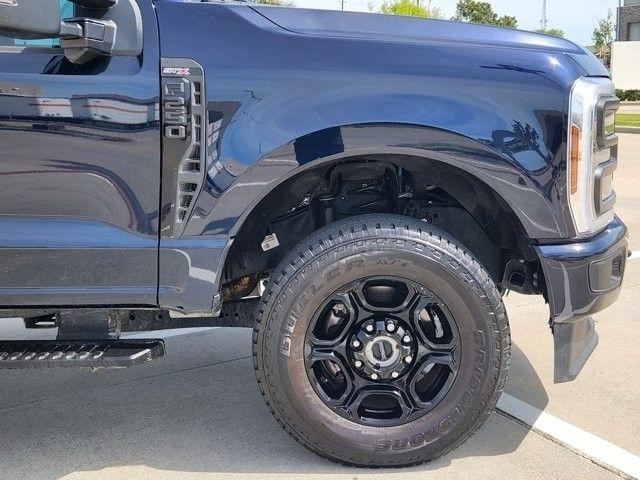 Ford F-250 SD XL Crew Cab 4WD 2024