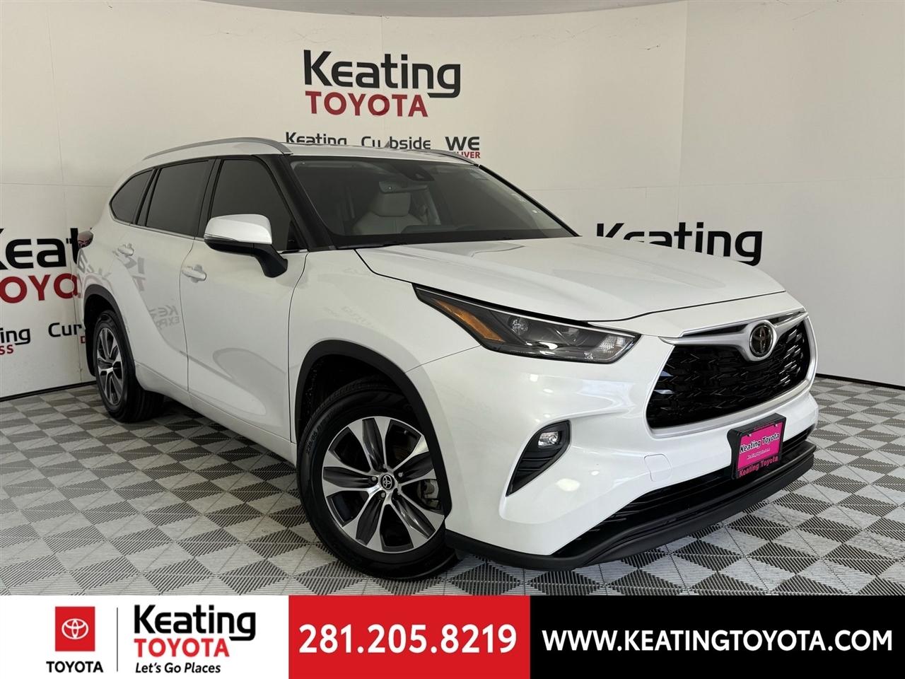 Toyota Highlander XLE FWD V6 2022