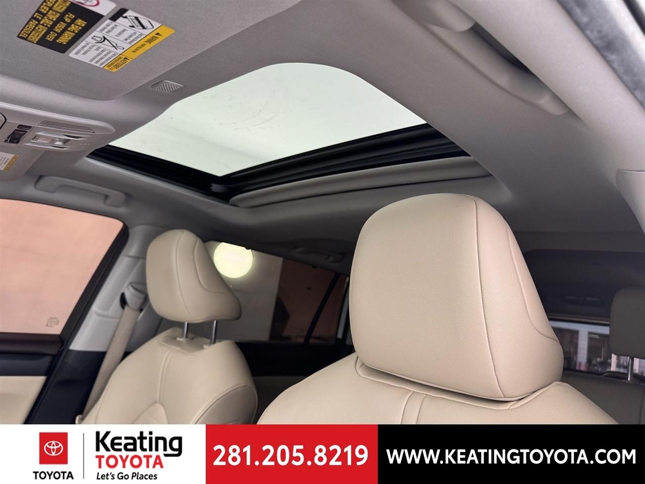 Toyota Highlander XLE FWD V6 2022