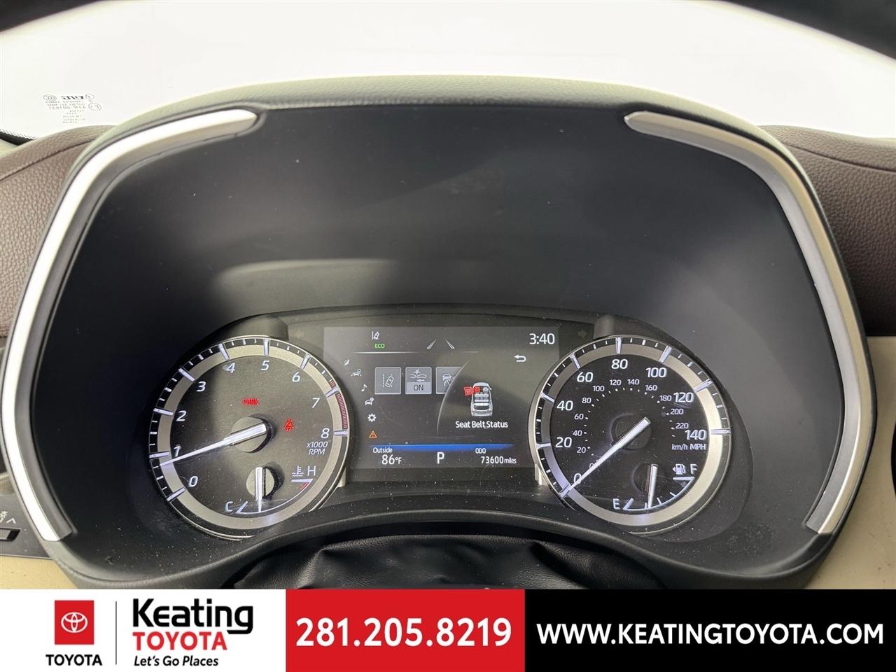 Toyota Highlander XLE FWD V6 2022