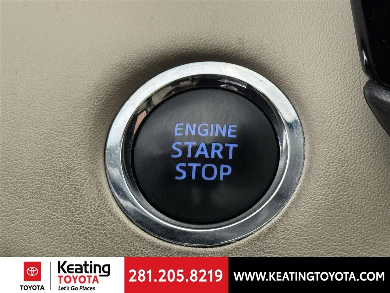 Toyota Highlander XLE FWD V6 2022