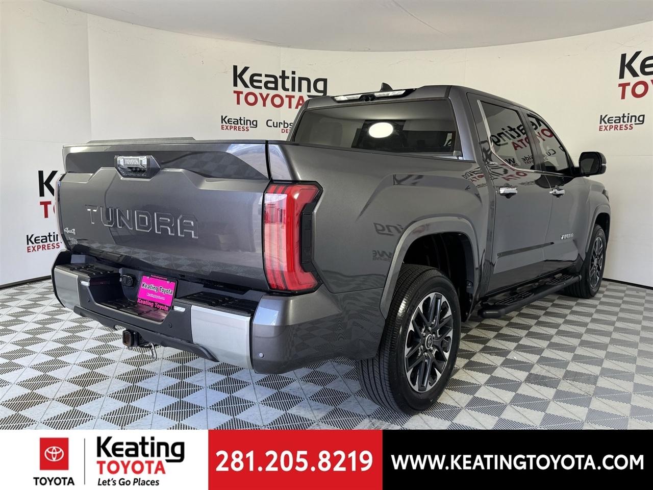 Toyota Tundra Limited CrewMax 4WD 2024