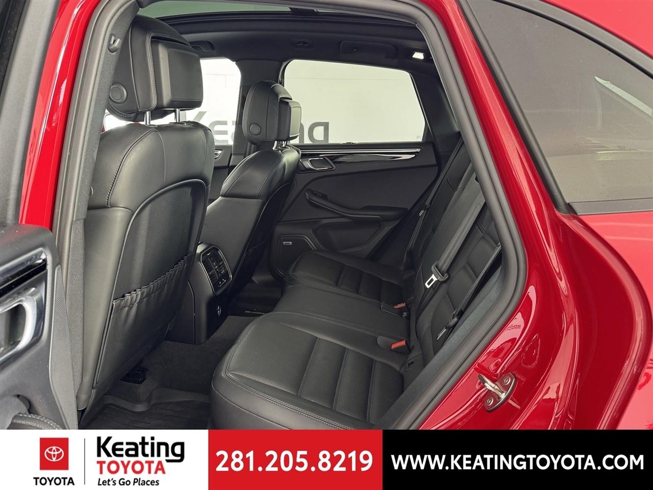 Porsche Macan Base 2023