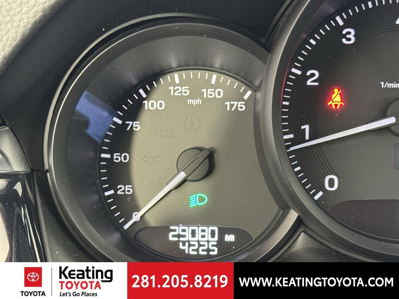 Porsche Macan Base 2023