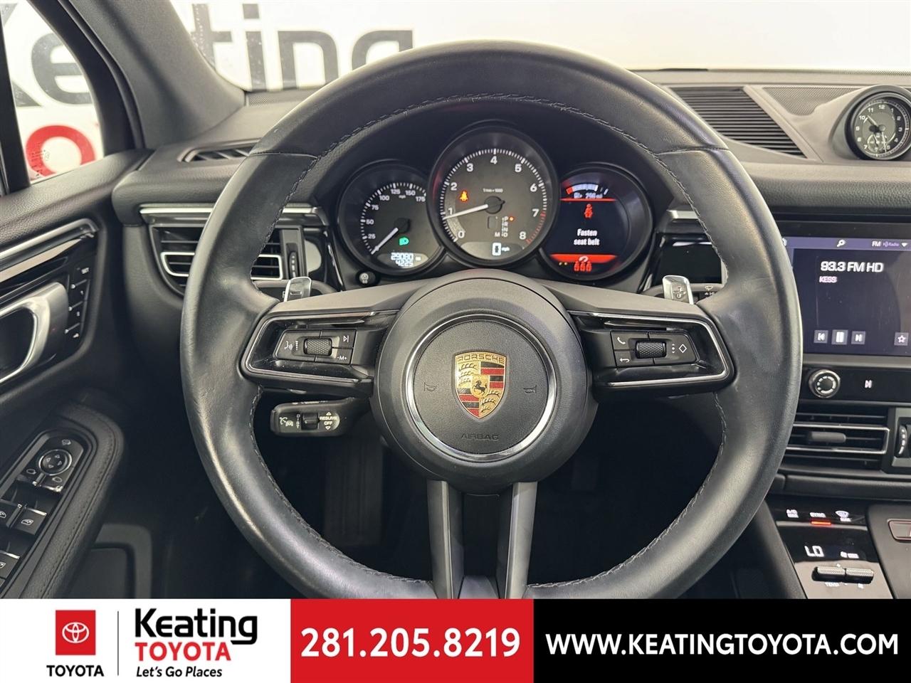 Porsche Macan Base 2023