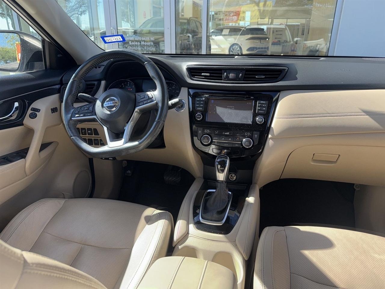 Nissan Rogue SL FWD 2017