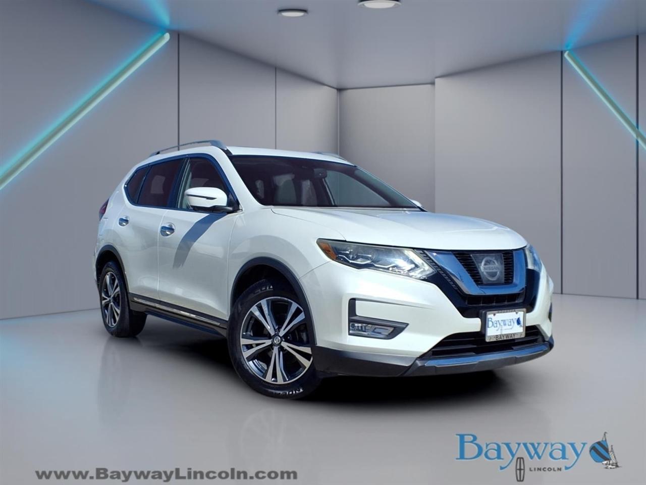 2017 Nissan Rogue SL FWD