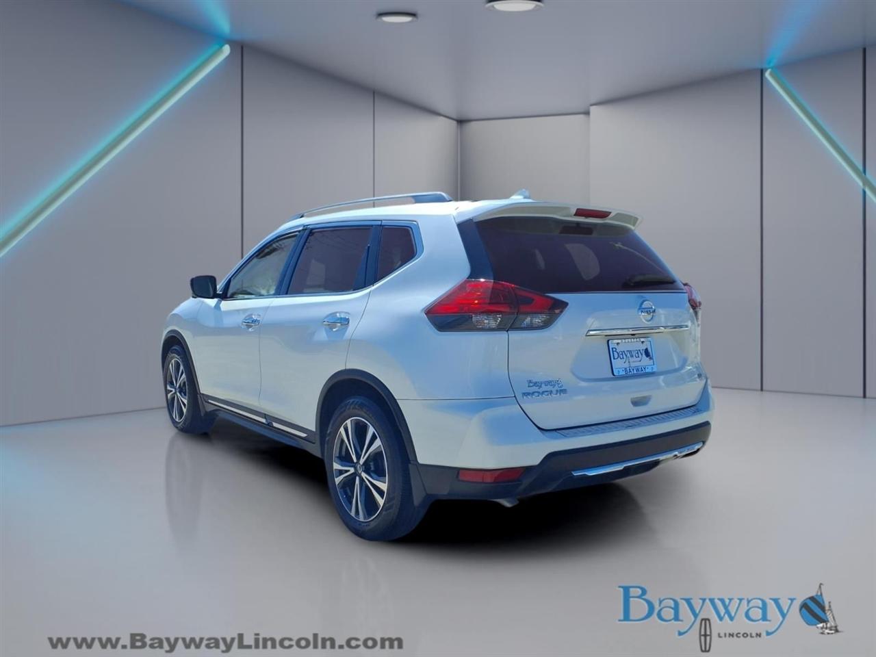 Nissan Rogue SL FWD 2017