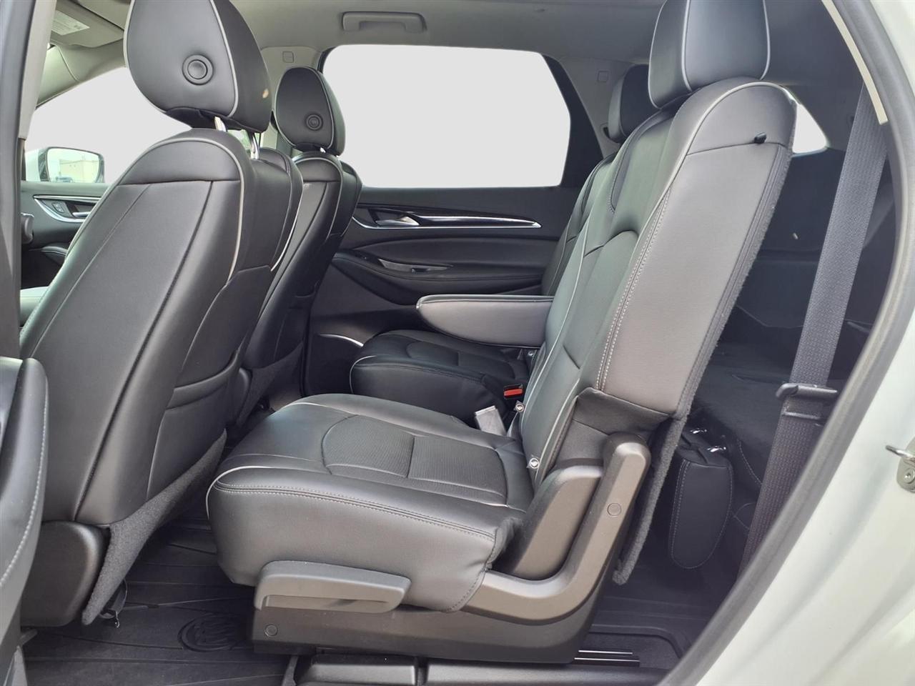 Buick Enclave Avenir FWD 2021