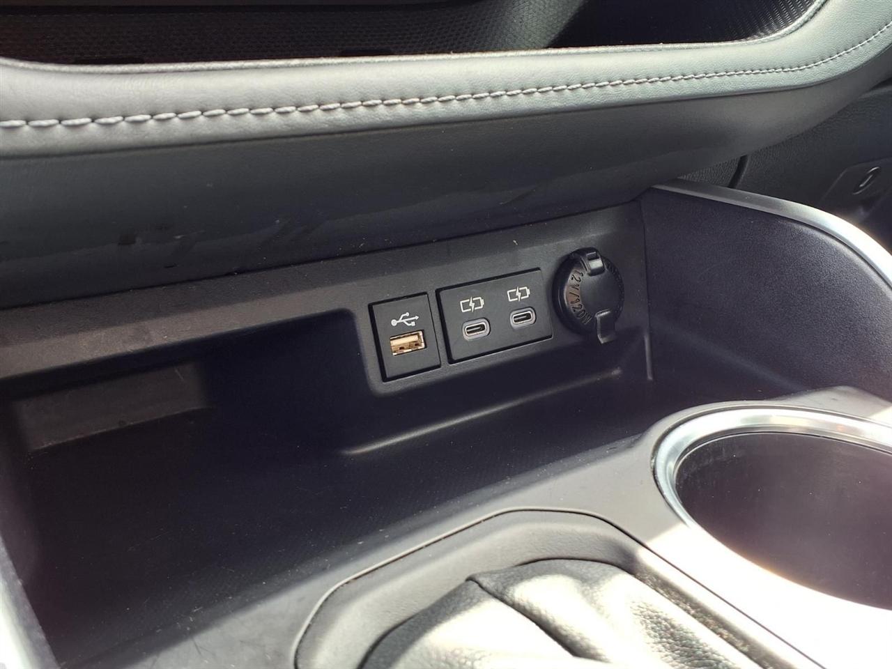 Toyota Highlander XLE 2024