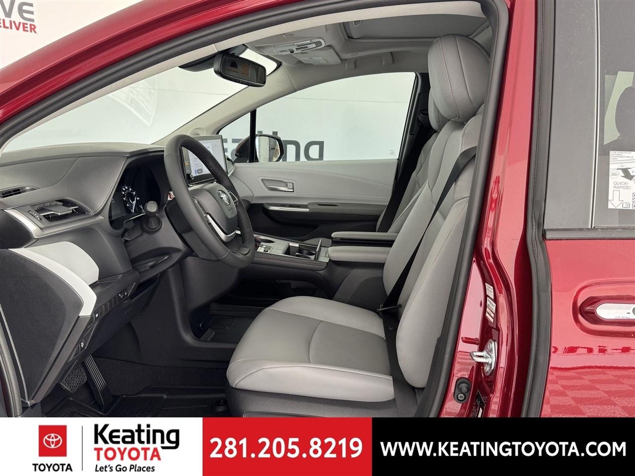 Toyota Sienna XLE 7-Passenger 2026