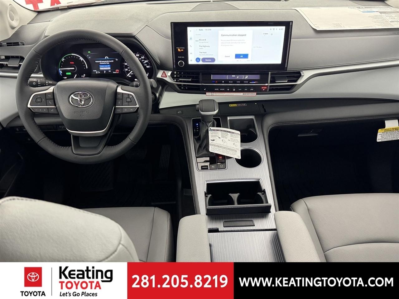 Toyota Sienna XLE 7-Passenger 2026