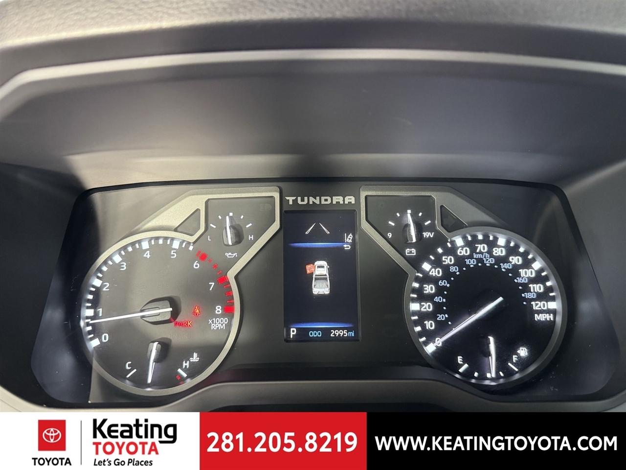 Toyota Tundra SR5 CrewMax 4WD 2025