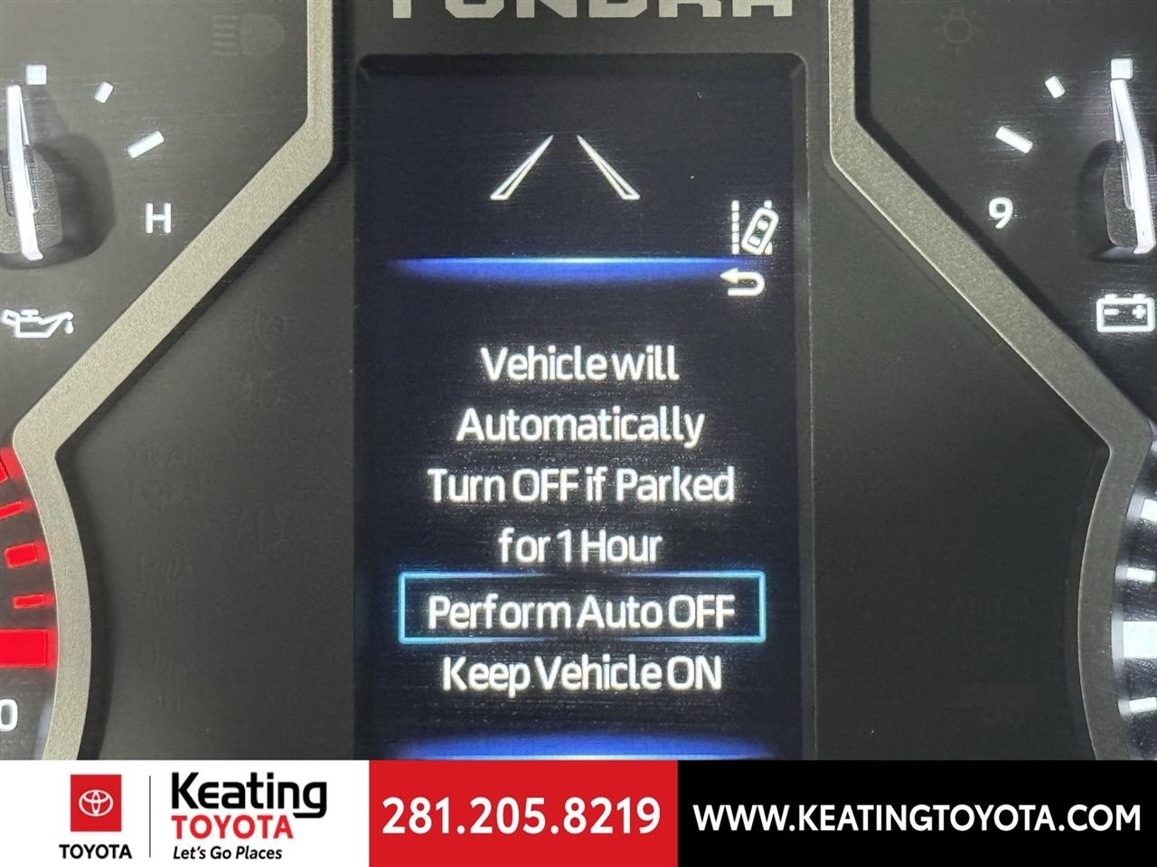 Toyota Tundra SR5 CrewMax 4WD 2025