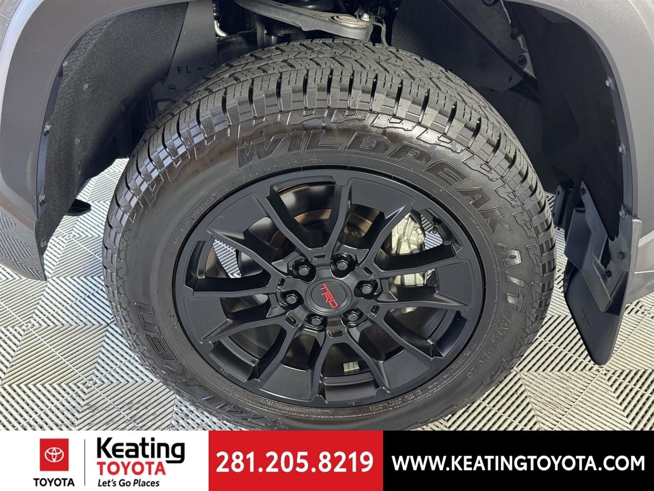 Toyota Tundra SR5 CrewMax 4WD 2025