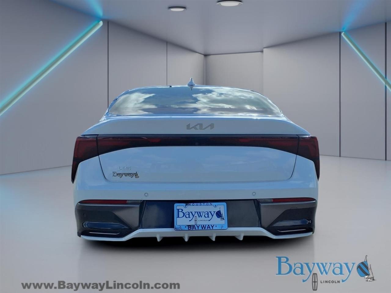 Kia K5 LXS 2025