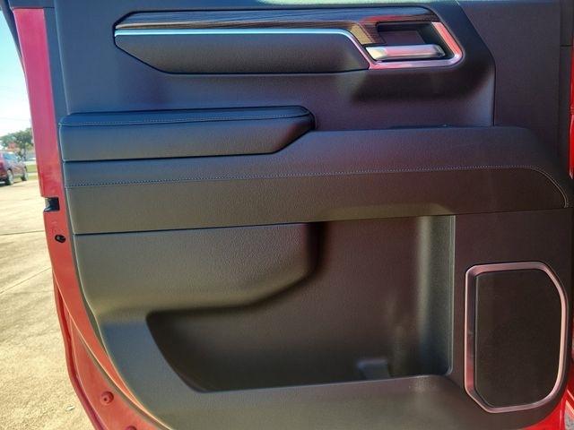 Chevrolet Silverado 1500 LT-L Crew Cab 4WD 2024