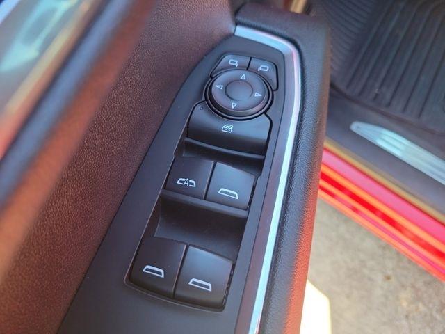 Chevrolet Silverado 1500 LT-L Crew Cab 4WD 2024