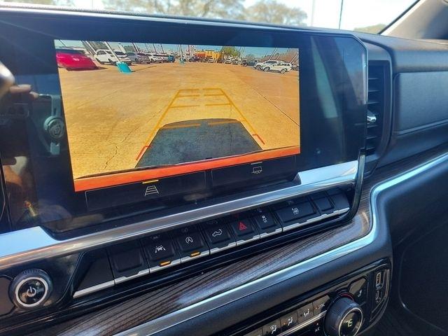 Chevrolet Silverado 1500 LT-L Crew Cab 4WD 2024