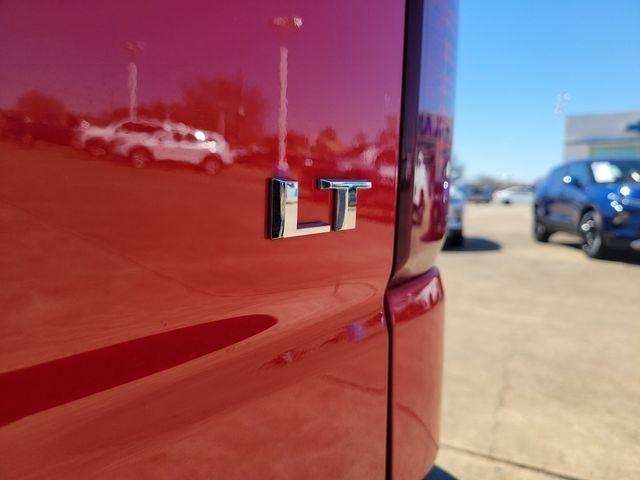 Chevrolet Silverado 1500 LT-L Crew Cab 4WD 2024