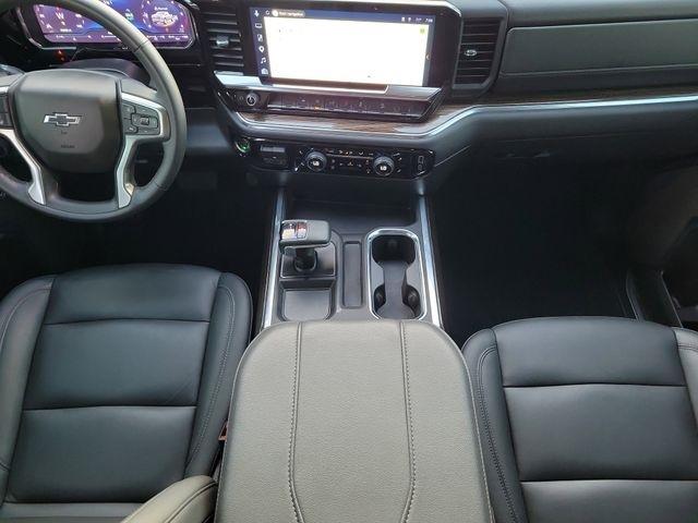 Chevrolet Silverado 1500 RST Crew Cab 4WD 2025