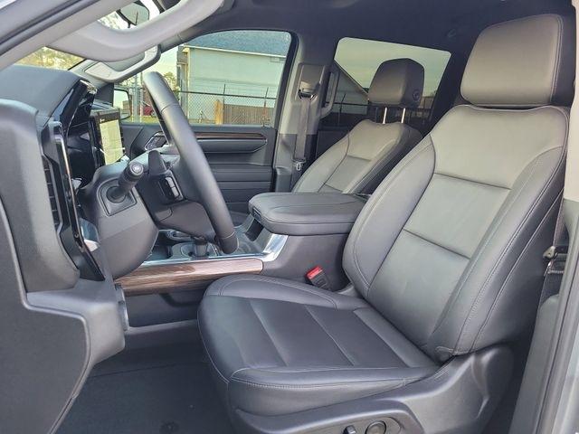 Chevrolet Silverado 1500 RST Crew Cab 4WD 2025