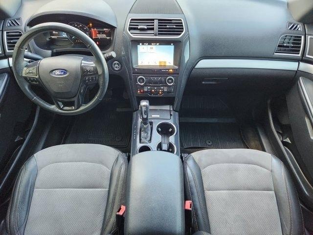 Ford Explorer XLT FWD 2017