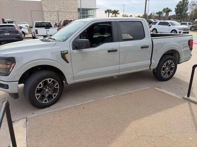 Ford F-150 STX SuperCrew 2WD 2024