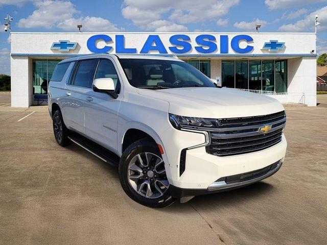 2022 Chevrolet Suburban LT 2WD