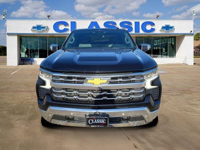 Chevrolet Silverado 1500 LTZ Crew Cab 2WD 2022