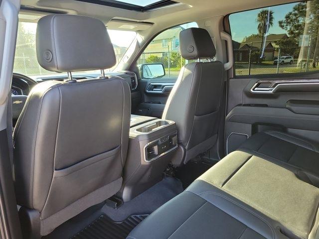 Chevrolet Silverado 1500 LTZ Crew Cab 2WD 2022