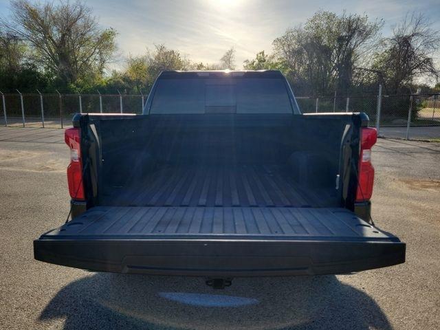 Chevrolet Silverado 1500 LTZ Crew Cab 2WD 2022